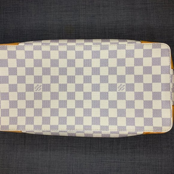 Louis Vuitton Hampstead Damier Azur Hampstead MM - Picture 4 of 8